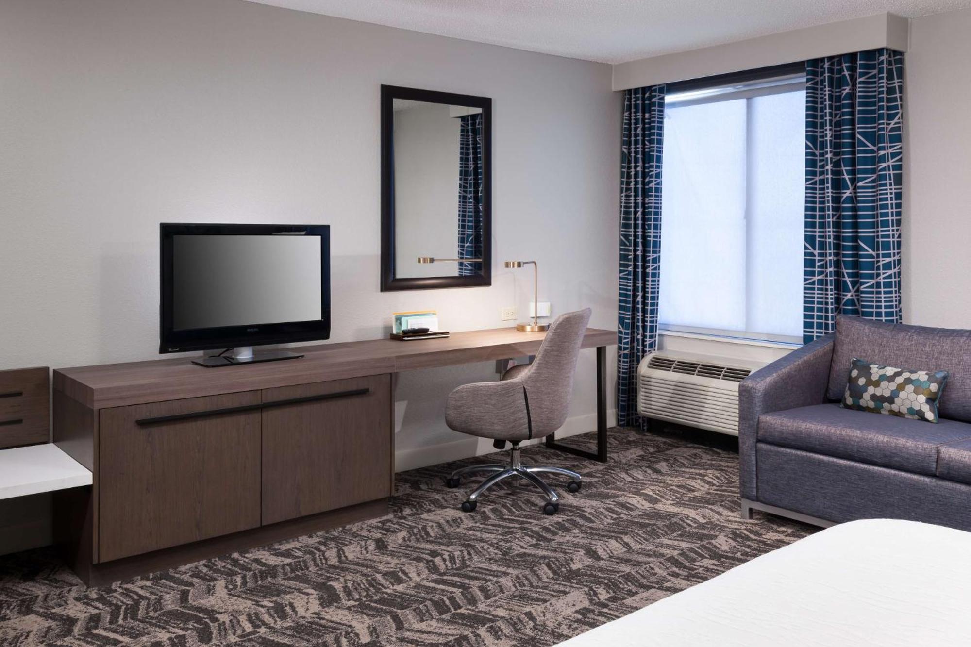 King Room Roll Shower Mobility Access